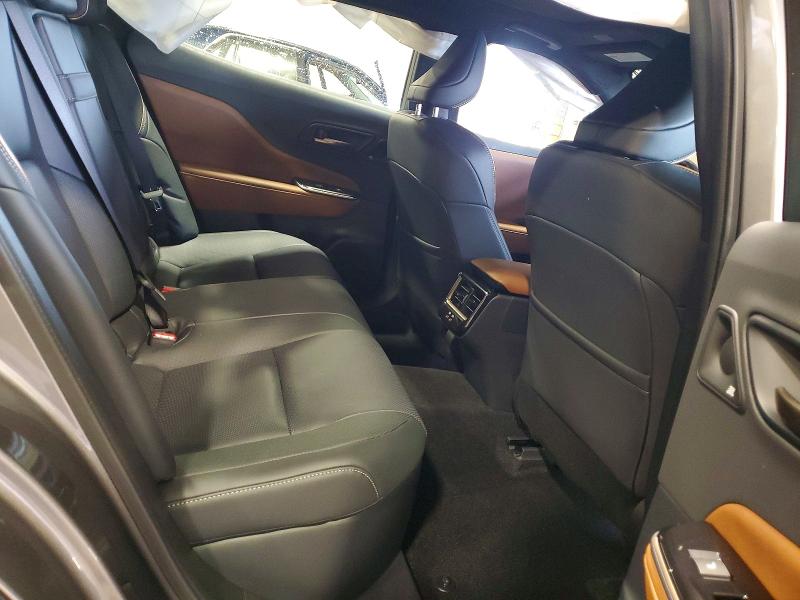Photo 10 from auction – 2026 TOYOTA CROWN with VIN JTDAAAAF2T3041307