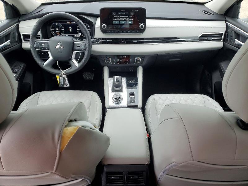 Photo 8 from auction – 2025 MITSUBISHI OUTLANDER with VIN JA4T5WA92SZ011377