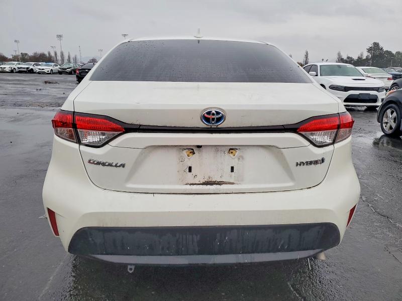Photo 6 from auction – 2021 TOYOTA COROLLA with VIN JTDEAMDE3MJ015401