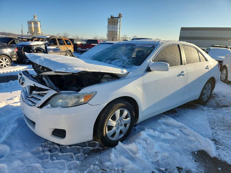 TOYOTA CAMRY BASE 2011 مع رقم تعريف المركبة 4T1BF3EK7BU771467 - صورة من المزاد