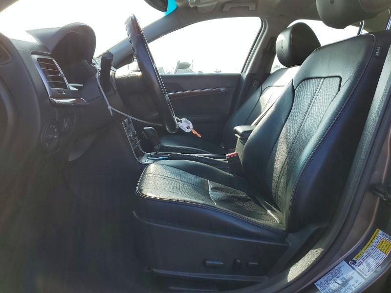 Photo 7 from auction – 2012 LINCOLN MKZ HYBRID with VIN 3LNDL2L39CR820121
