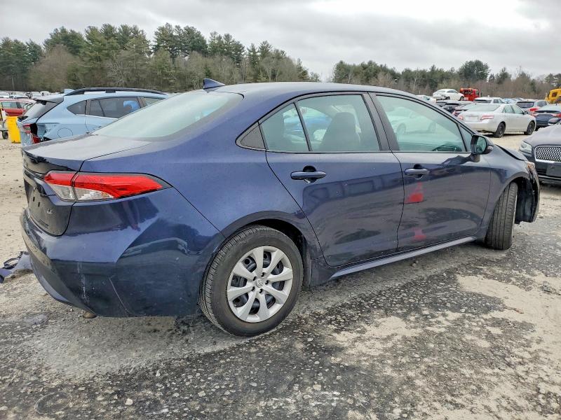 Photo 3 from auction – 2021 TOYOTA COROLLA with VIN 5YFEPMAE7MP217902