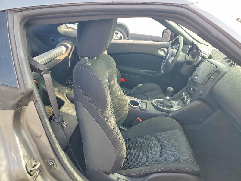 Photo 10 from auction – 2011 NISSAN 370Z BASE with VIN JN1AZ4EH2BM550489
