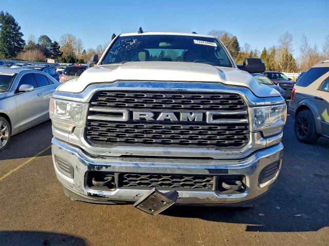 Photo 5 from auction – 2022 RAM 2500 with VIN 3C6UR5DL5NG436782