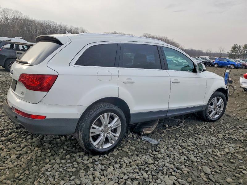 Photo 3 from auction – 2010 AUDI Q7 PREMIUM with VIN WA1LYAFE0AD002298