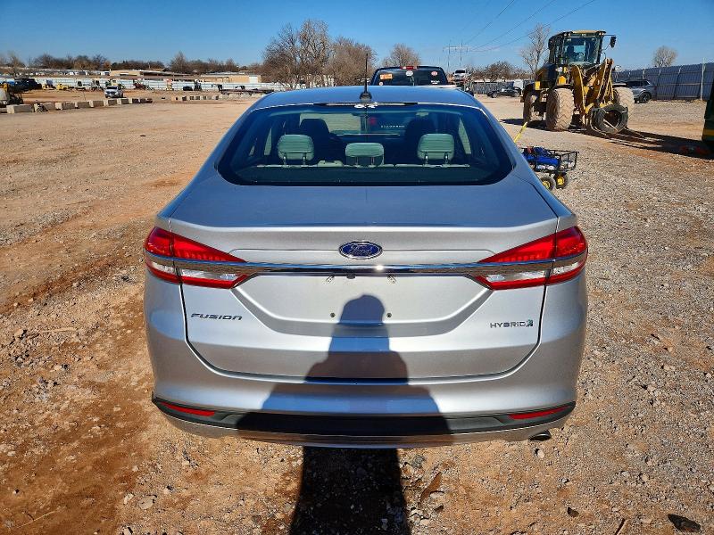 Photo 6 from auction – 2018 FORD FUSION S H with VIN 3FA6P0UU5JR211351
