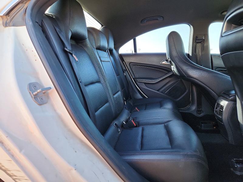 Photo 10 from auction – 2015 MERCEDES-BENZ CLA 250 with VIN WDDSJ4EB2FN284515