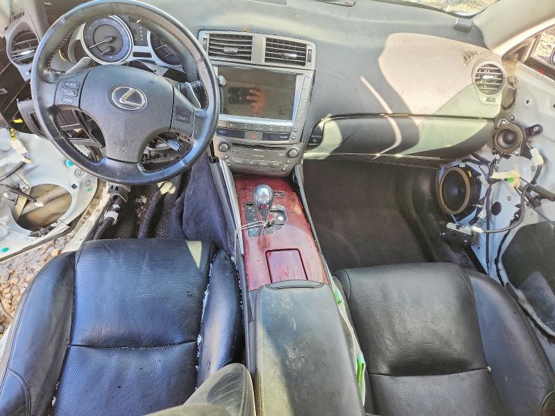 Photo 8 from auction – 2006 LEXUS IS 350 with VIN JTHBE262965000586