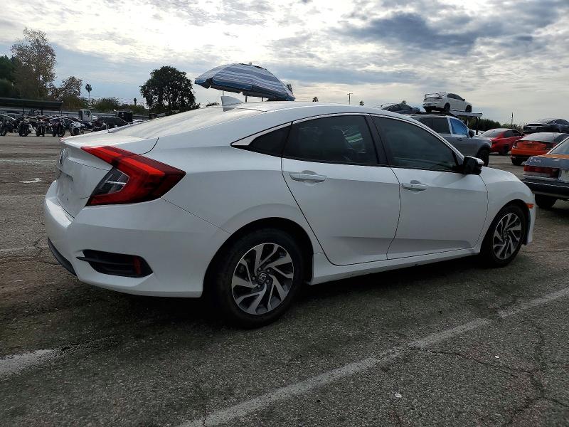 Zdjęcie 3 z aukcji – 2017 HONDA CIVIC z VIN 19XFC2F7XHE001323