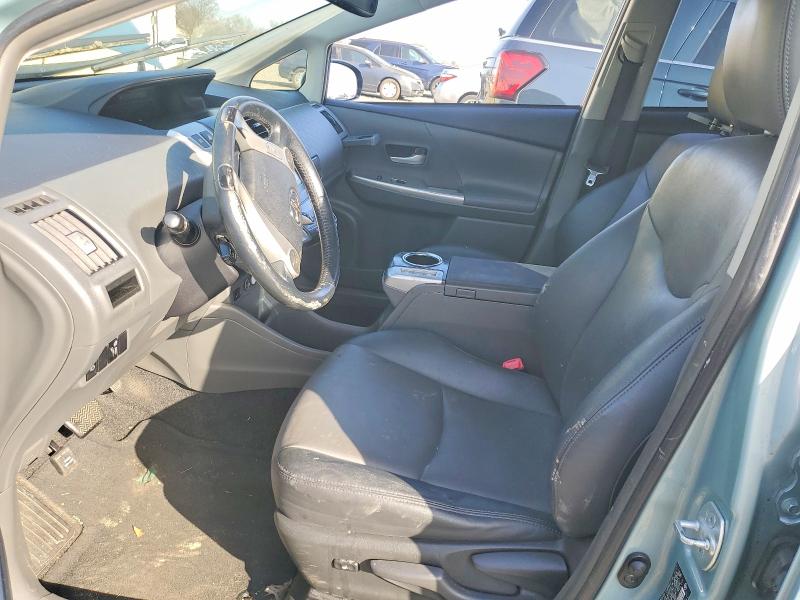 Photo 7 from auction – 2014 TOYOTA PRIUS V with VIN JTDZN3EU9E3319490