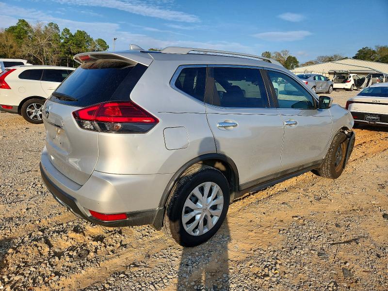 Photo 3 from auction – 2017 NISSAN ROGUE with VIN 5N1AT2MT9HC837041
