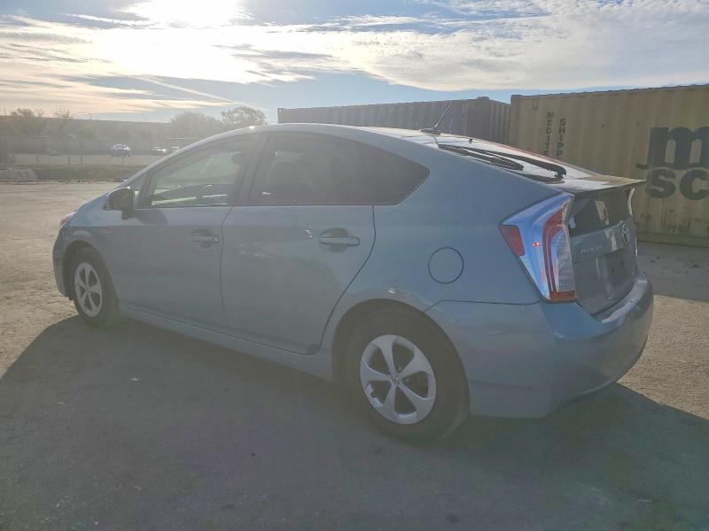 Photo 2 from auction – 2015 TOYOTA PRIUS with VIN JTDKN3DU7F1961058