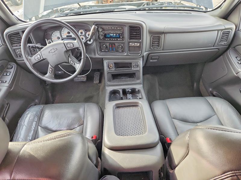 Photo 8 from auction – 2005 CHEVROLET SILVERADO with VIN 2GCEK19N751186636