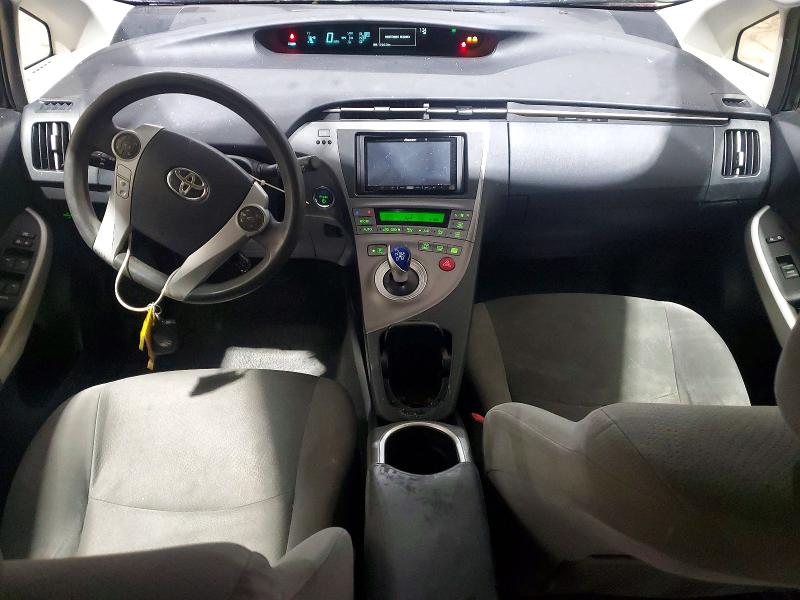 Photo 8 from auction – 2013 TOYOTA PRIUS with VIN JTDKN3DU6D0342812