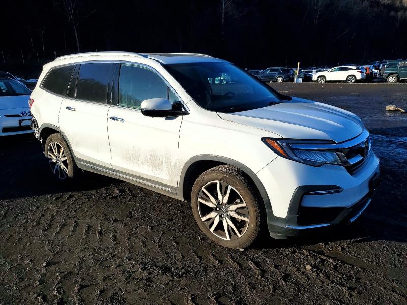 Photo 4 from auction – 2021 HONDA PILOT TOUR with VIN 5FNYF6H96MB070536