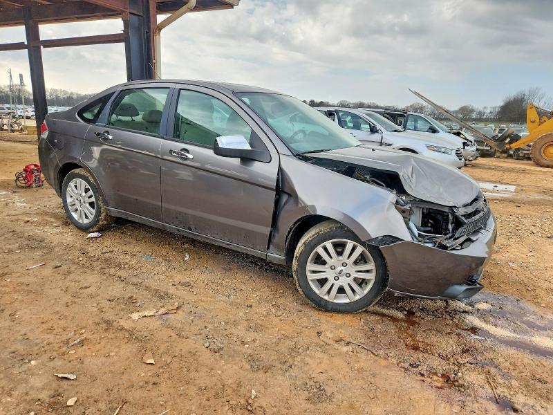 Photo 4 from auction – 2010 FORD FOCUS SEL with VIN 1FAHP3HN8AW231801
