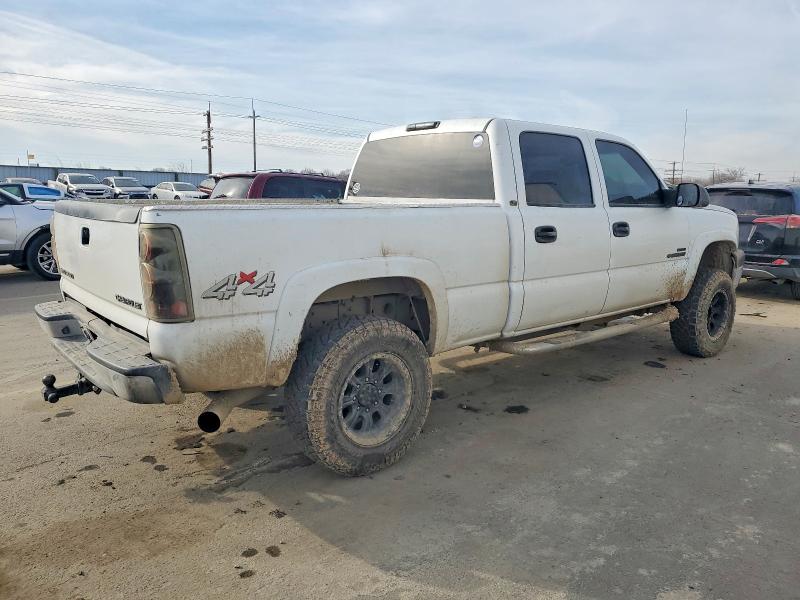 Photo 3 from auction – 2003 CHEVROLET SILVERADO with VIN 1GCHK23163F239986