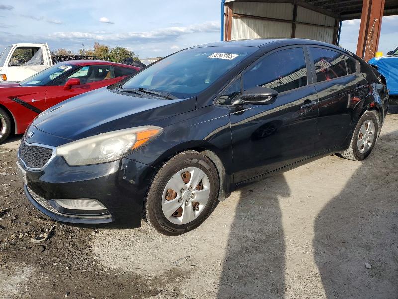 KIA FORTE LX 2015 with VIN KNAFK4A62F5418924 - Photo from auction