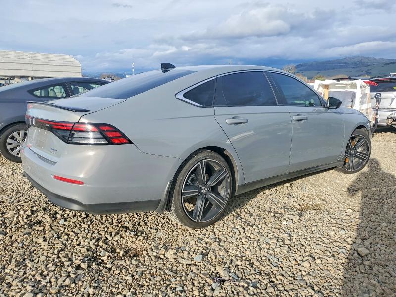 Photo 3 from auction – 2025 HONDA ACCORD with VIN 1HGCY2F52SA051194