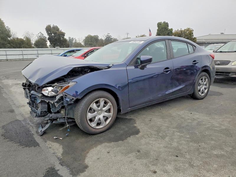 MAZDA 3 SV 2014 with VIN JM1BM1T74E1117576 - Photo from auction