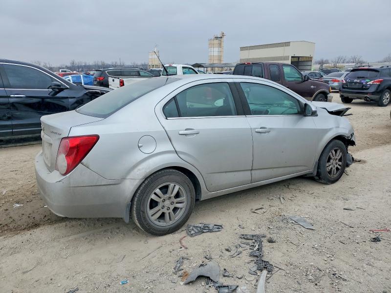 Photo 3 from auction – 2013 CHEVROLET SONIC LT with VIN 1G1JC5SH5D4200018