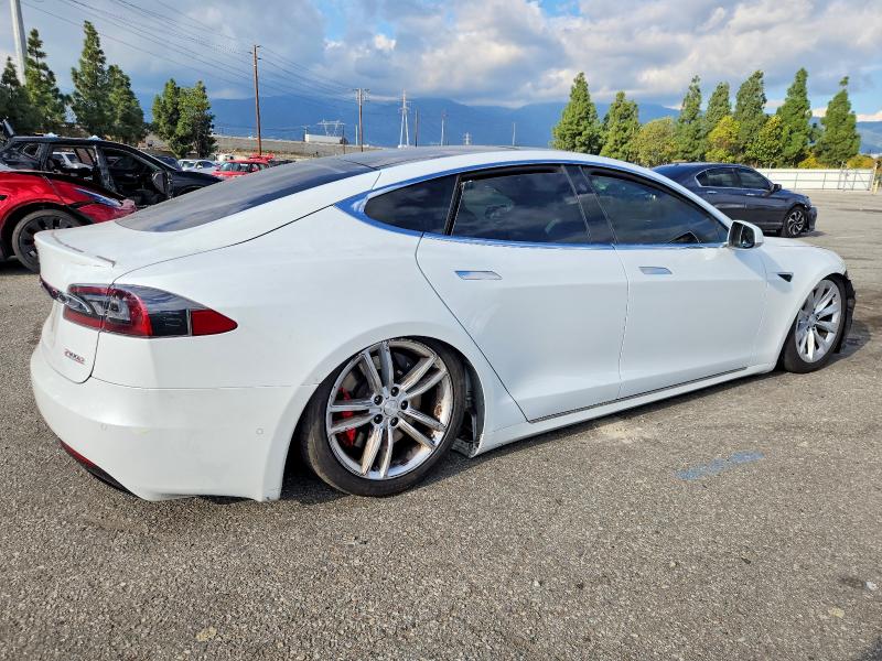 Photo 3 from auction – 2018 TESLA MODEL S with VIN 5YJSA1E4XJF272193