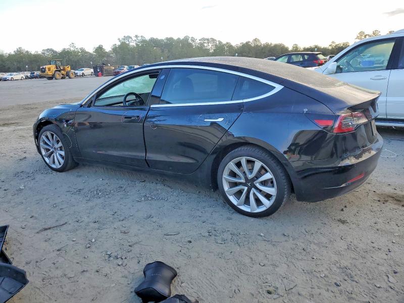 Photo 2 from auction – 2019 TESLA MODEL 3 with VIN 5YJ3E1EA7KF401877