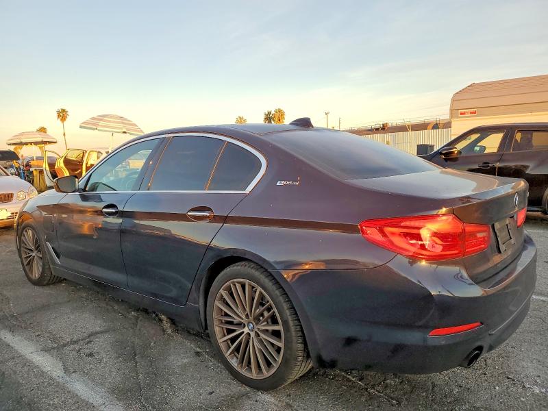 Photo 2 from auction – 2018 BMW 530E with VIN WBAJA9C55JB252987