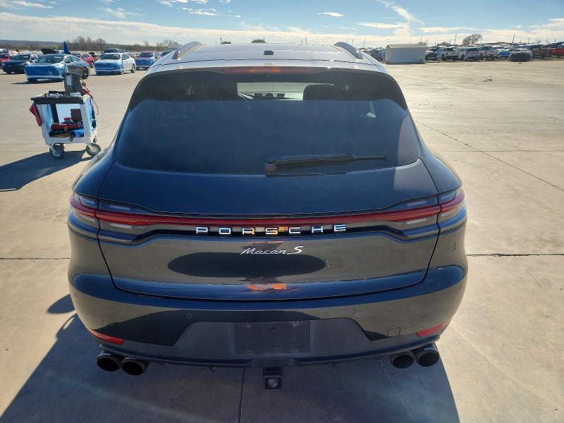 Photo 6 from auction – 2019 PORSCHE MACAN S with VIN WP1AB2A59KLB31836