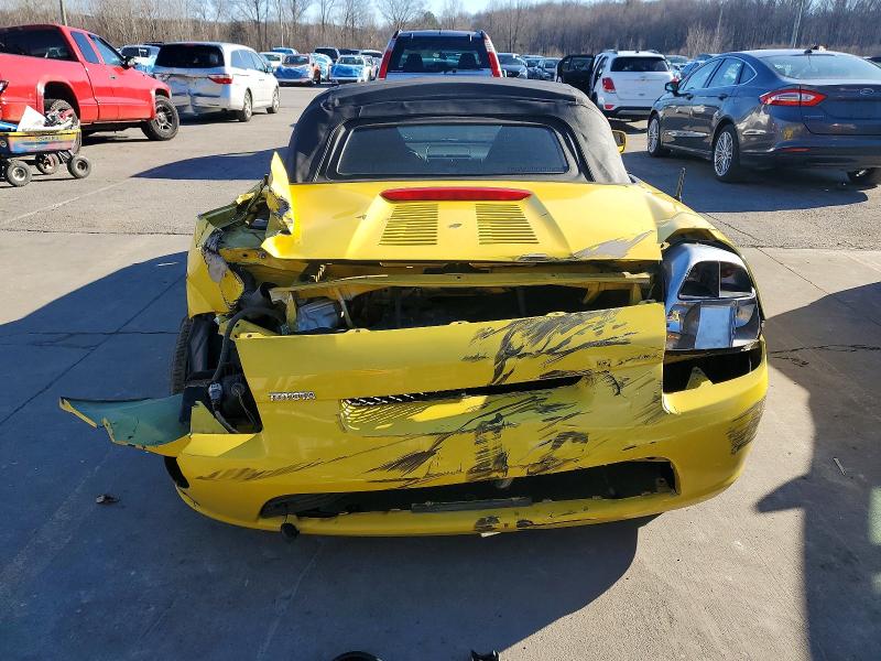Photo 6 from auction – 2000 TOYOTA MR2 SPYDER with VIN JTDFR3208Y0007529