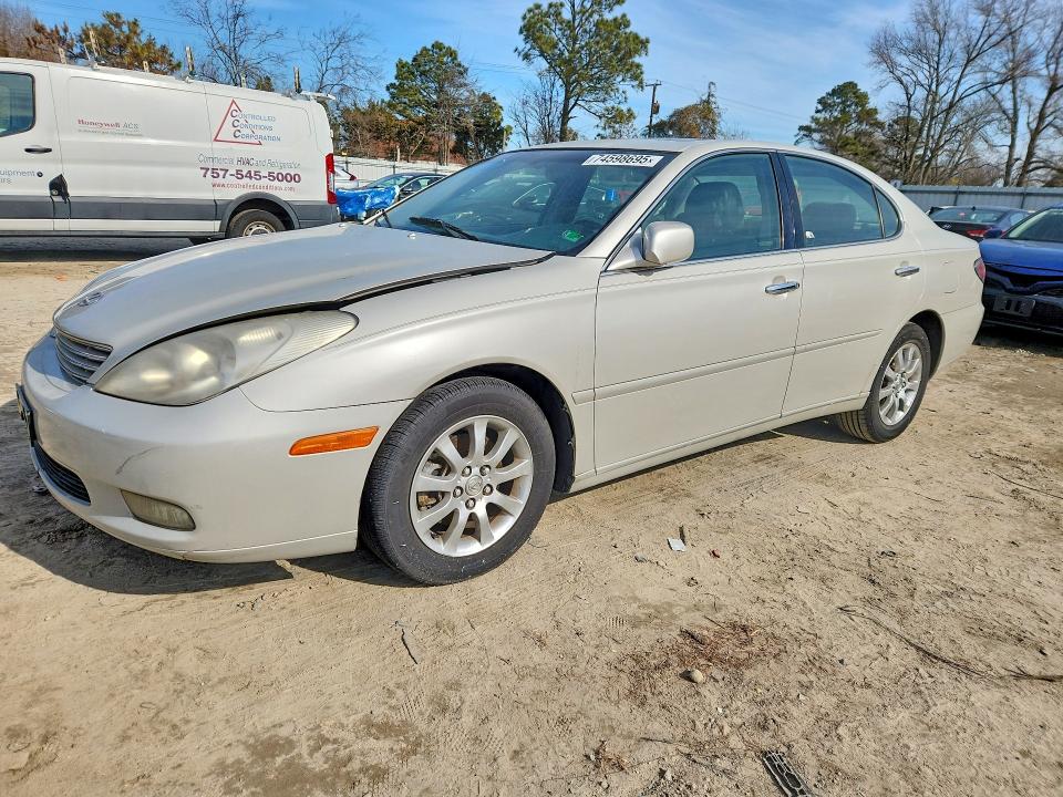 LEXUS ES 2003 with VIN JTHBF30G530102323 - Photo from auction