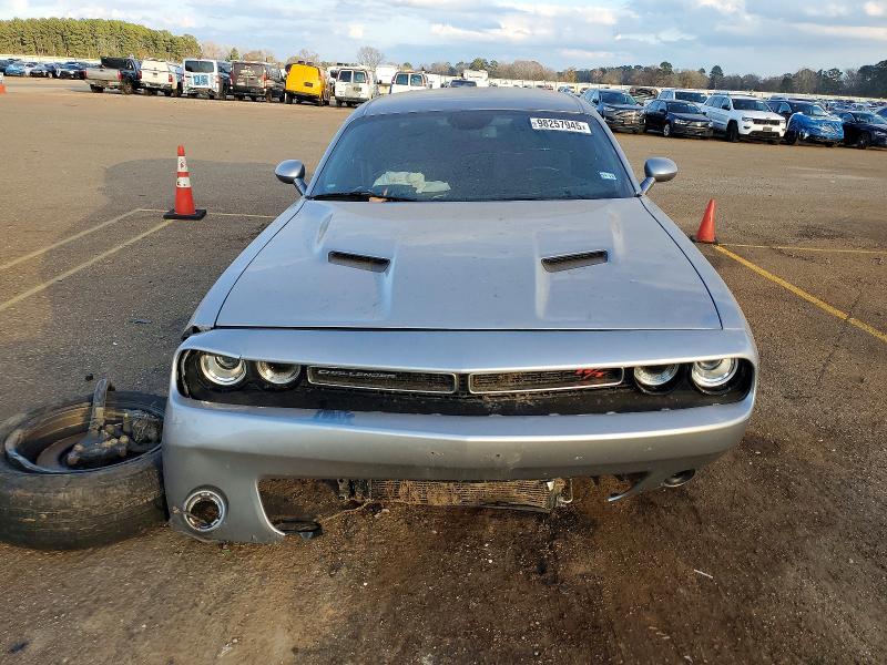 Photo 5 from auction – 2018 DODGE CHALLENGER with VIN 2C3CDZBT7JH123552