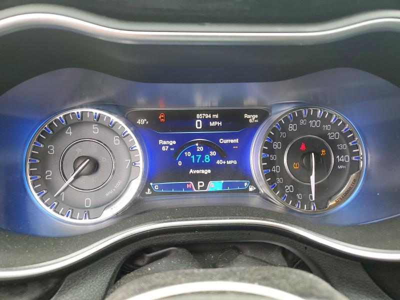 Photo 9 from auction – 2015 CHRYSLER 200 C with VIN 1C3CCCCG3FN740303