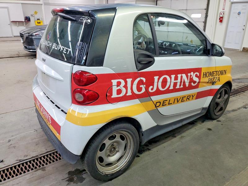 Photo 3 from auction – 2014 SMART FORTWO with VIN WMEEJ3BA8EK776688