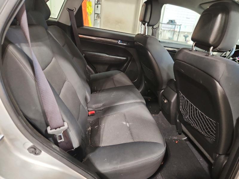 Photo 11 from auction – 2011 KIA SORENTO BA with VIN 5XYKTCA13BG021091