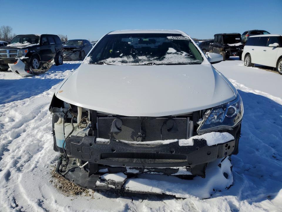 Photo 5 from auction – 2014 TOYOTA CAMRY with VIN 4T1BF1FK7EU850919