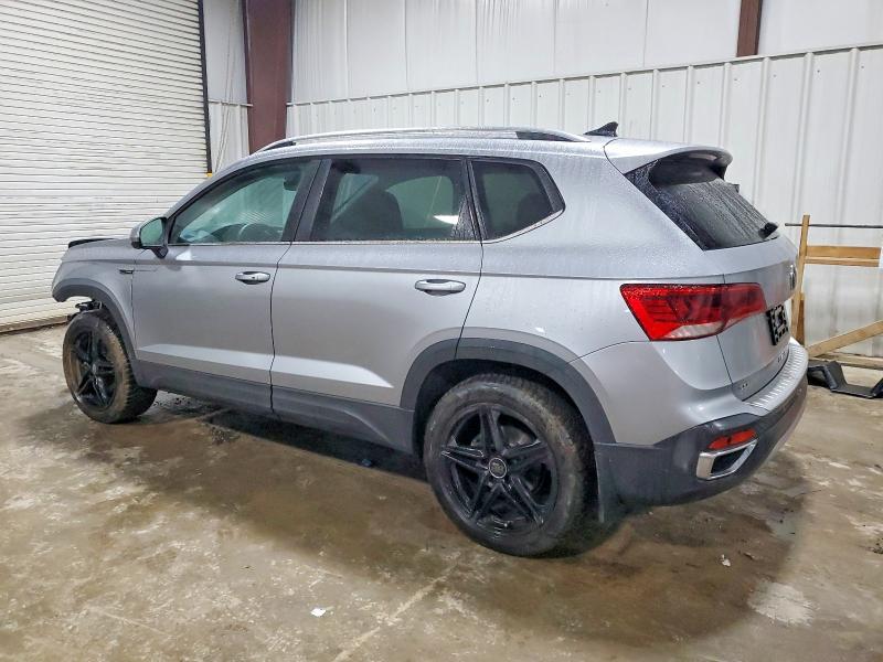 Photo 2 from auction – 2022 VOLKSWAGEN TAOS SEL with VIN 3VVJX7B29NM050859