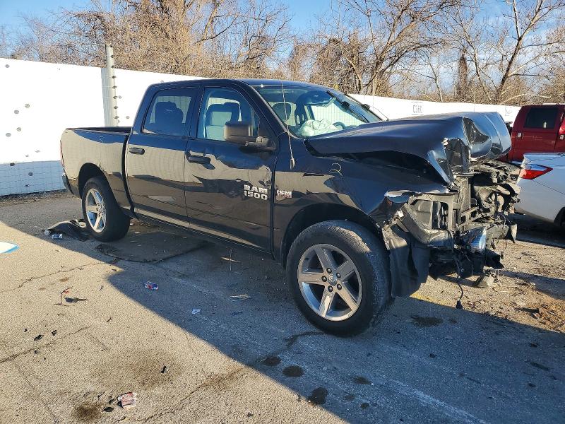 Photo 4 from auction – 2014 RAM 1500 with VIN 1C6RR7KT2ES262781