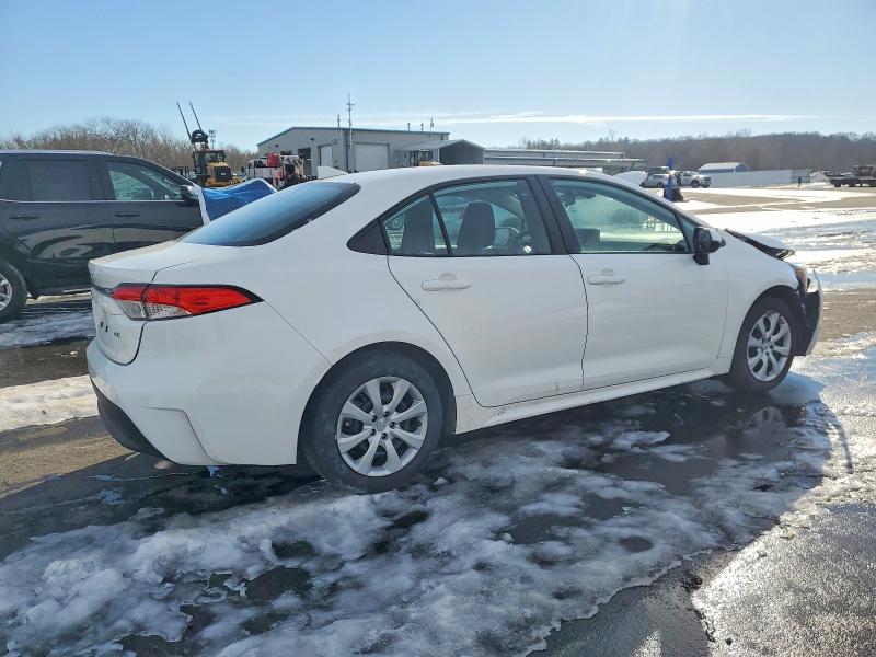 Photo 3 from auction – 2024 TOYOTA COROLLA LE with VIN 5YFB4MDE8RP119007