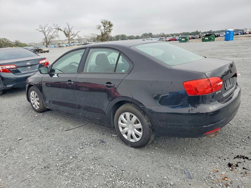 Photo 2 from auction – 2012 VOLKSWAGEN JETTA BASE with VIN 3VW1K7AJ2CM350422