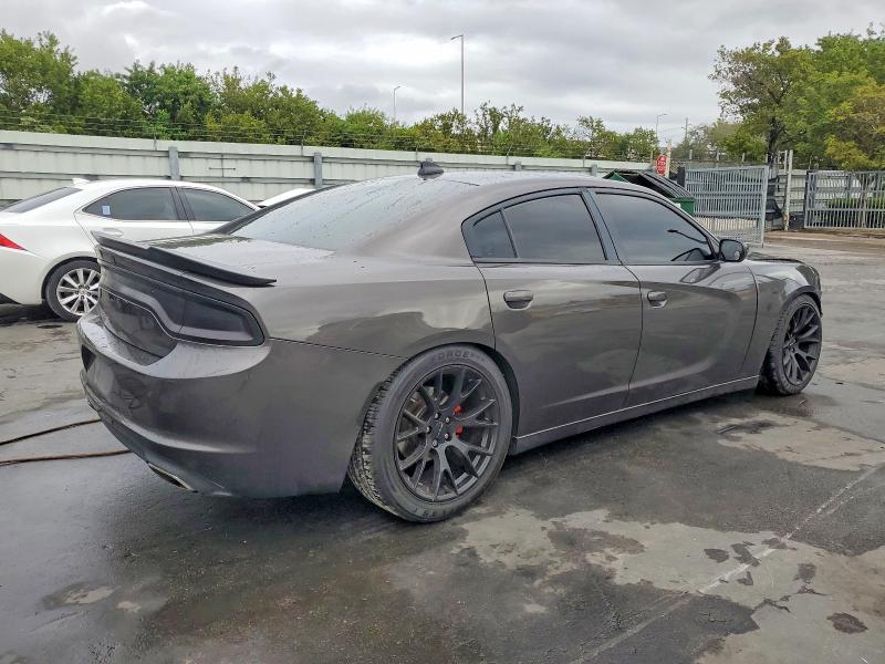 Photo 3 from auction – 2017 DODGE CHARGER R/ with VIN 2C3CDXCT3HH525565