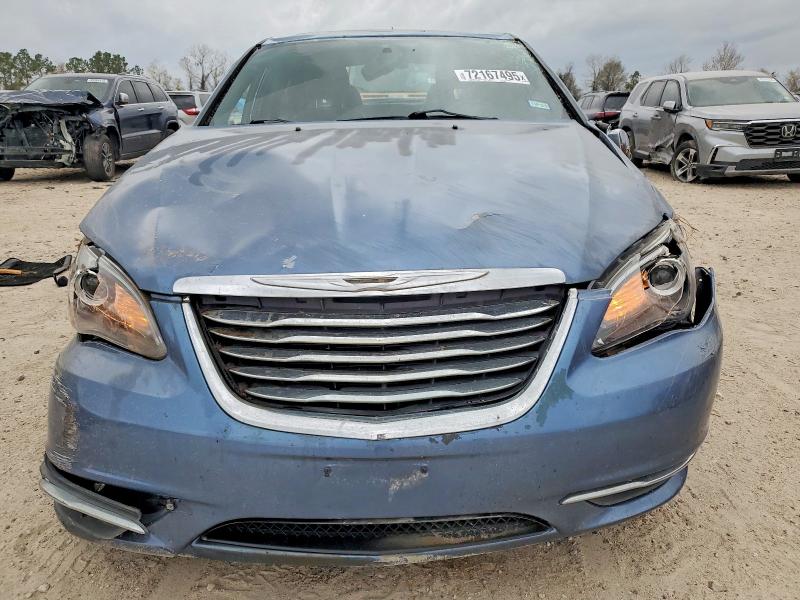 Photo 5 from auction – 2011 CHRYSLER 200 LIMITE with VIN 1C3BC2FB4BN570596