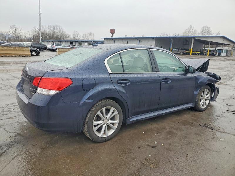 Photo 3 from auction – 2014 SUBARU LEGACY 2.5 with VIN 4S3BMBC61E3005271