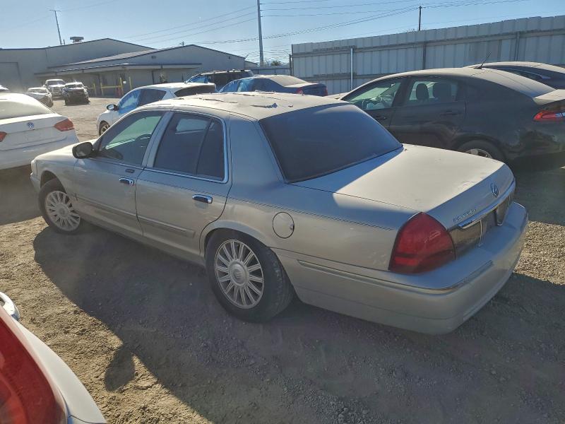 Photo 2 from auction – 2008 MERCURY GRAND MARQ with VIN 2MEFM75V88X645776