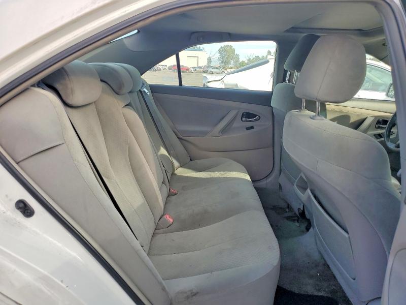 Photo 10 from auction – 2009 TOYOTA CAMRY with VIN 4T4BE46K69R120659