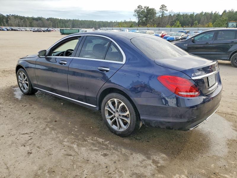 Photo 2 from auction – 2015 MERCEDES-BENZ C 300 4MAT with VIN 55SWF4KB2FU006034