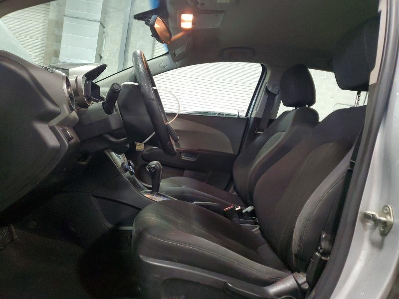 Photo 7 from auction – 2014 CHEVROLET SONIC LT with VIN 1G1JC6SG7E4115437