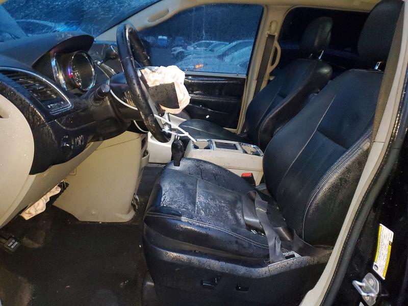 Photo 7 from auction – 2015 CHRYSLER TOWN AND C with VIN 2C4RC1CG4FR595026