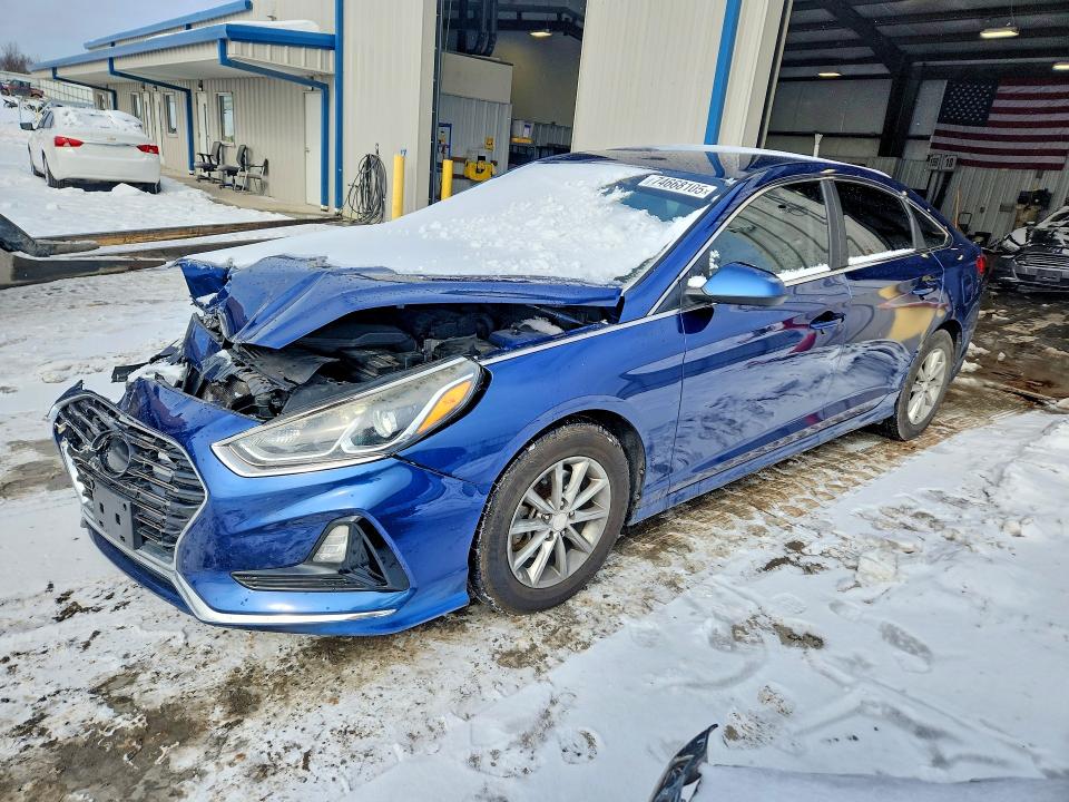 HYUNDAI SONATA 2019 with VIN 5NPE24AF3KH737452 - Photo from auction