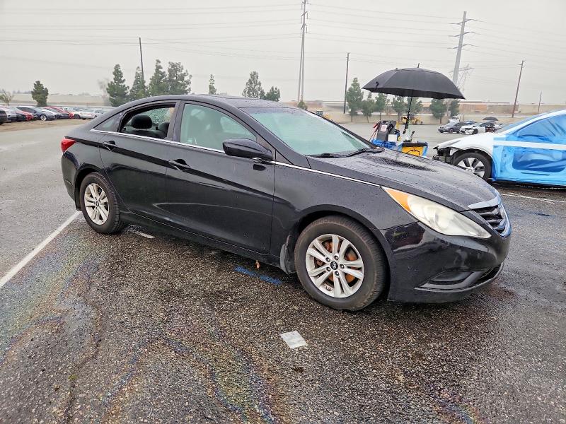 Foto 4 de la subasta – 2012 HYUNDAI SONATA con VIN 5NPEB4AC4CH351596